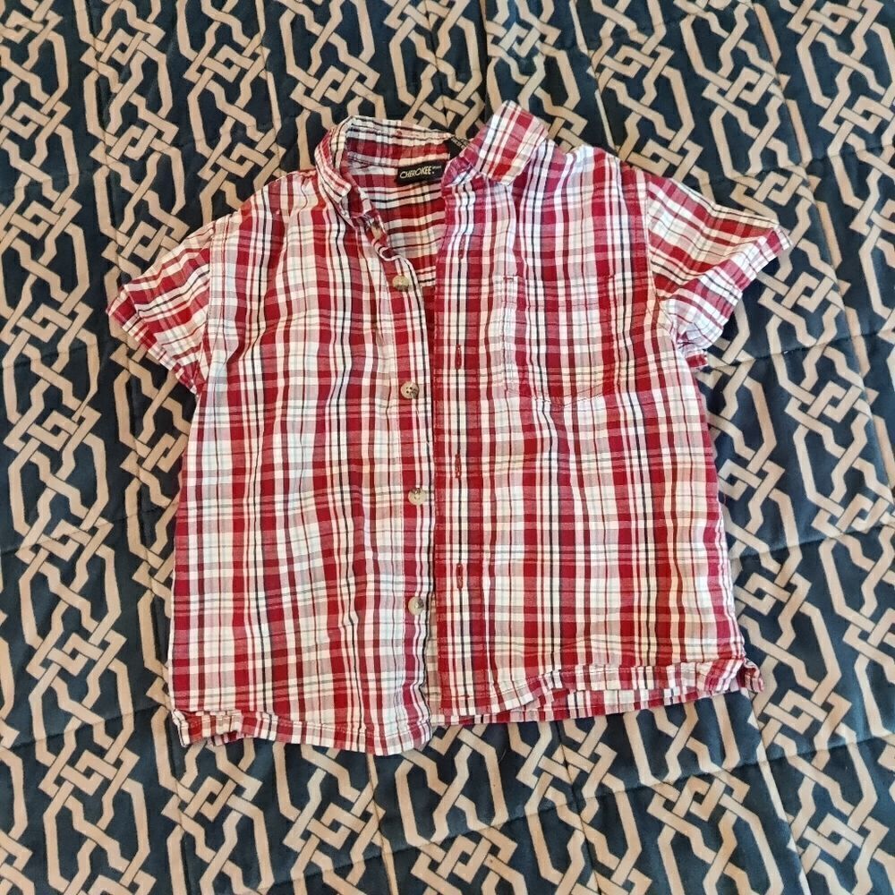CHEROKEE 5t red and white plaid button down